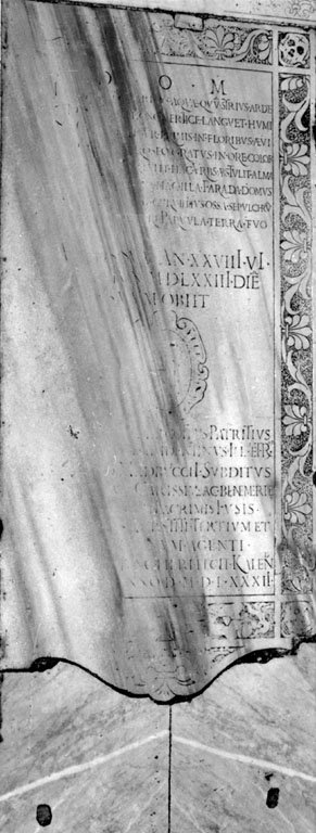 lapide tombale - ambito romano (sec. XVI)